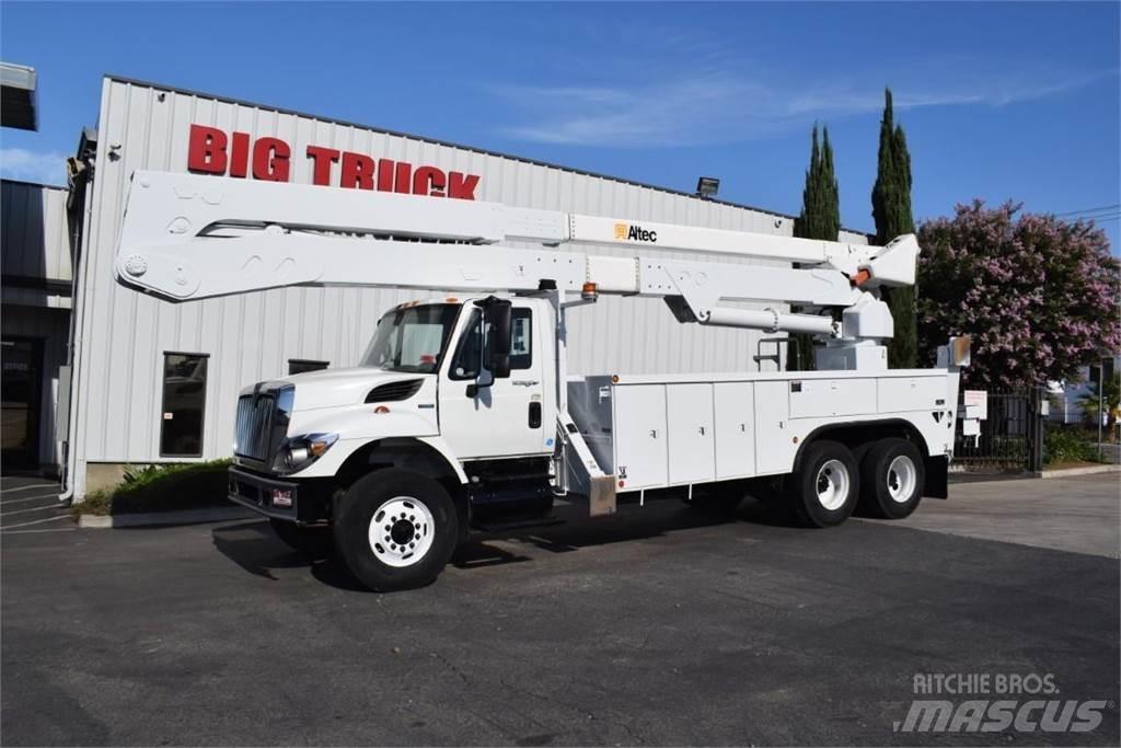Altec A77T Teherautóra szerelt emelők és állványok