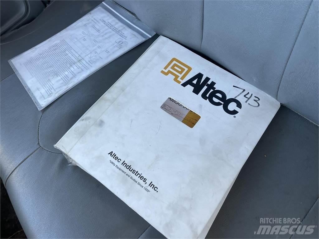 Altec AM55E Teherautóra szerelt emelők és állványok