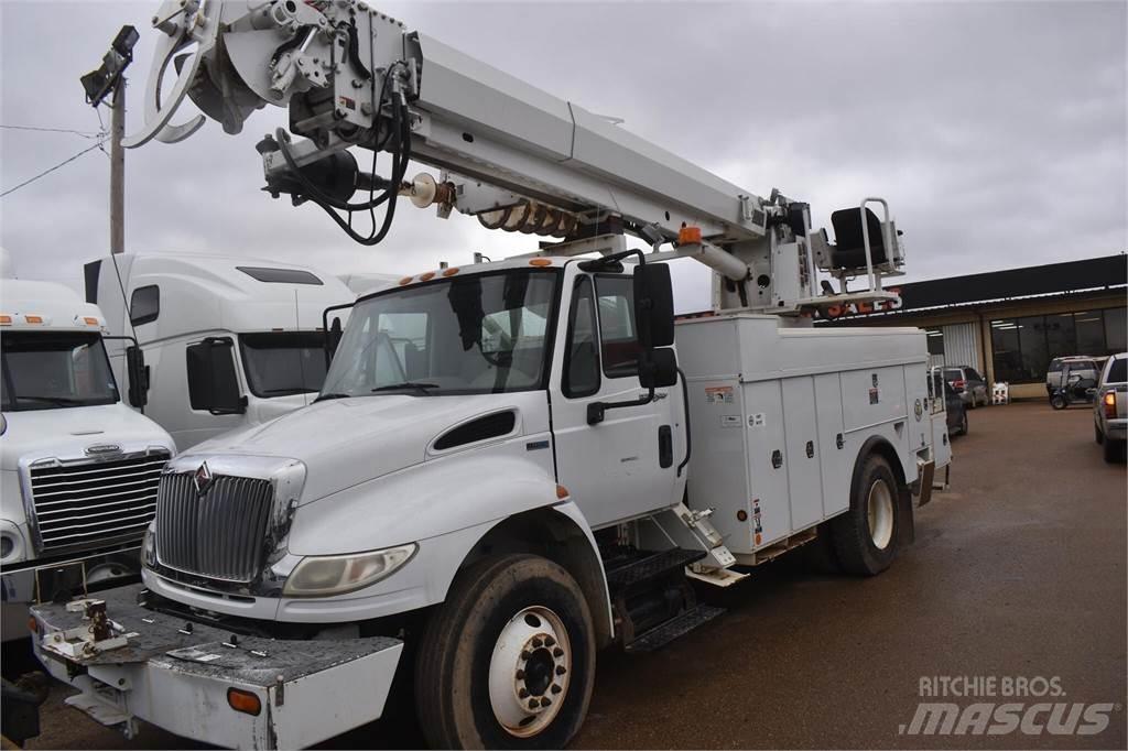 Altec D2045TR Mobil fúró teherautók