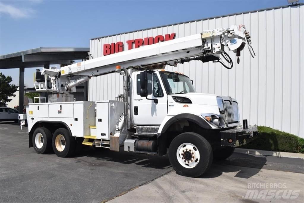 Altec D3060ATR Mobil fúró teherautók