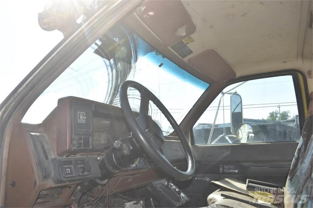 Altec D842ATR Mobil fúró teherautók