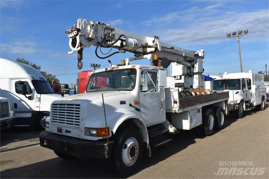Altec D947TR Mobil fúró teherautók