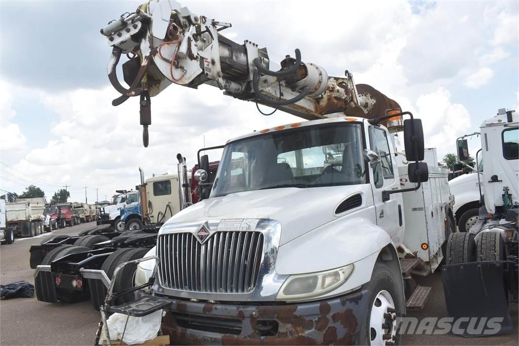 Altec DM45TR Mobil fúró teherautók