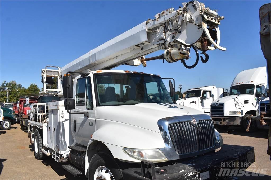 Altec DM47TR Mobil fúró teherautók