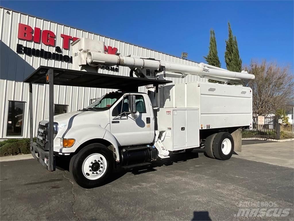 Altec LR756 FM Teherautóra szerelt emelők és állványok