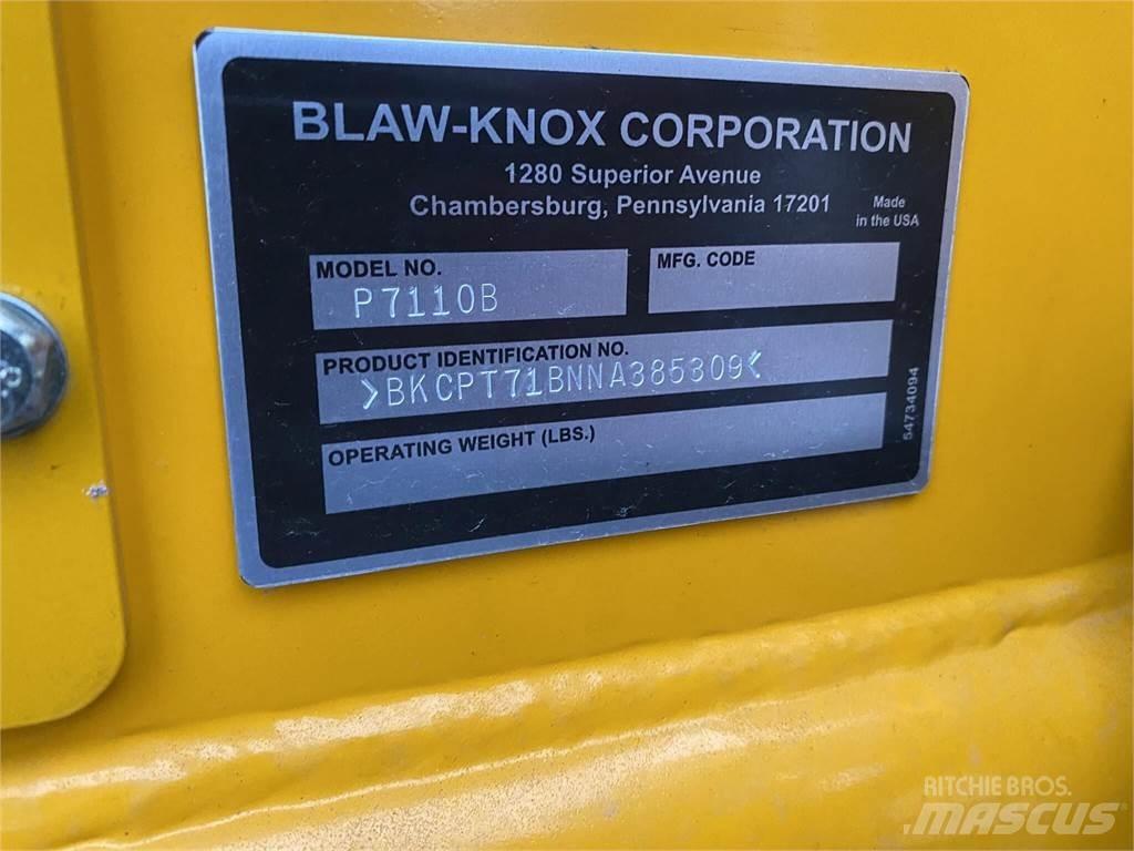 Blaw-Knox P7110B Aszfalt terítõ gépek