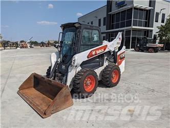 Bobcat S76 Kompaktrakodók