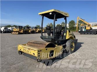 Bomag BW145D-5 Ikerdobos hengerek