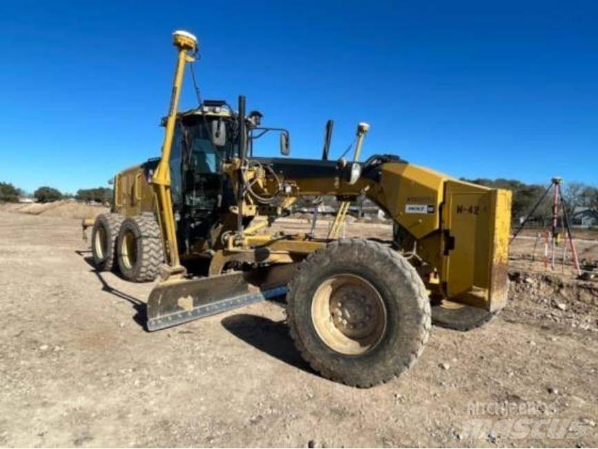 CAT 140M2 Gréderek