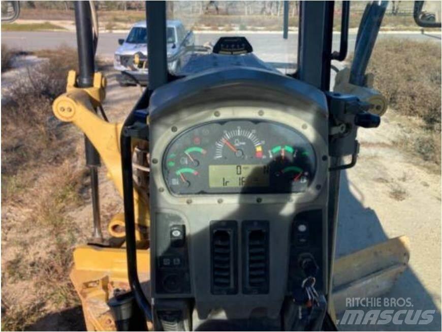 CAT 140M2 Gréderek