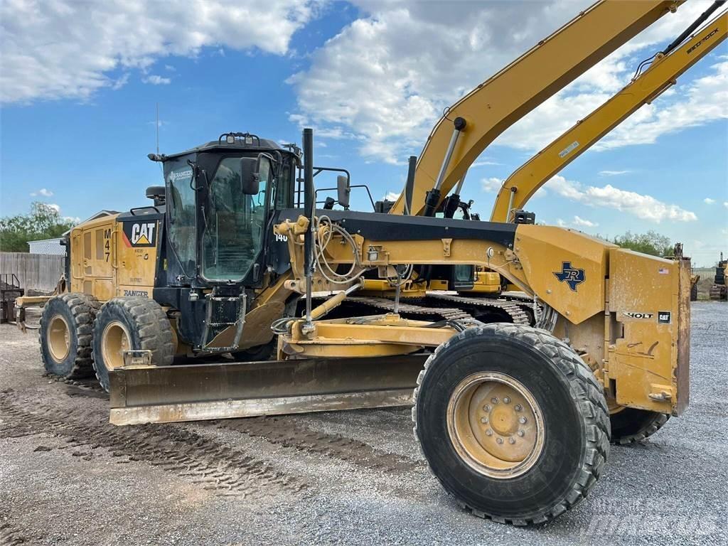 CAT 140M3 Gréderek