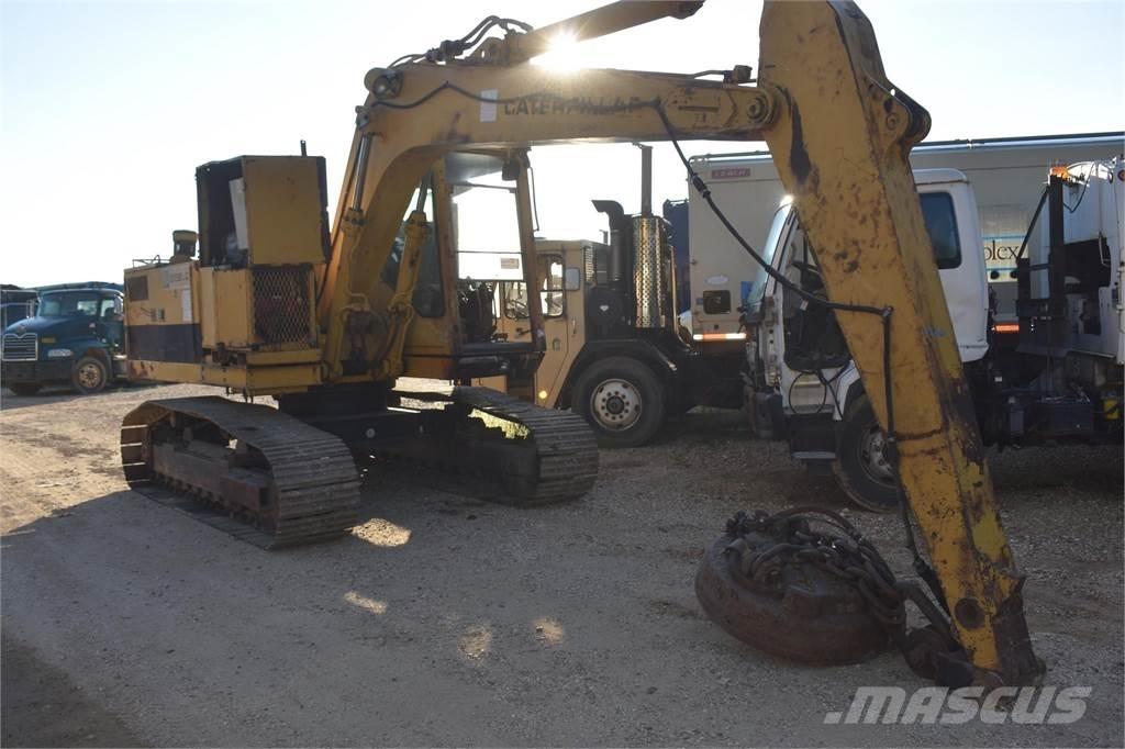 CAT 215B LC Lánctalpas kotrók