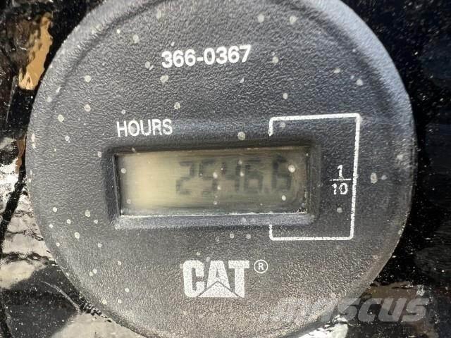 CAT 303.5E2 CR Mini kotrók < 7t