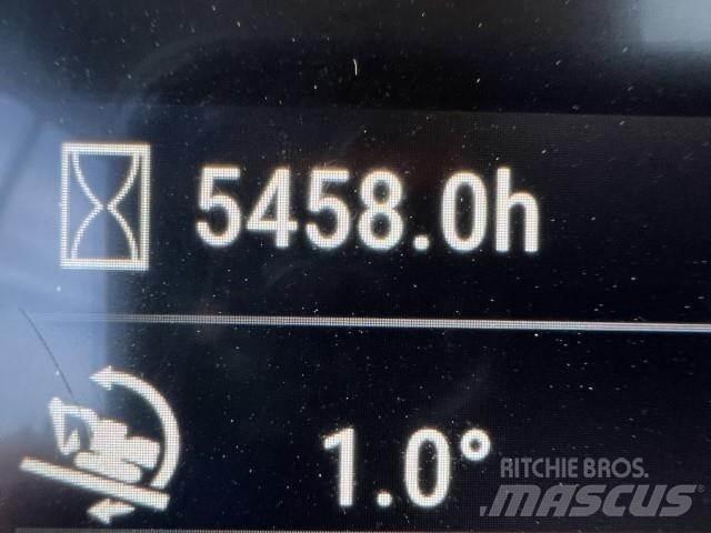 CAT 320 Lánctalpas kotrók