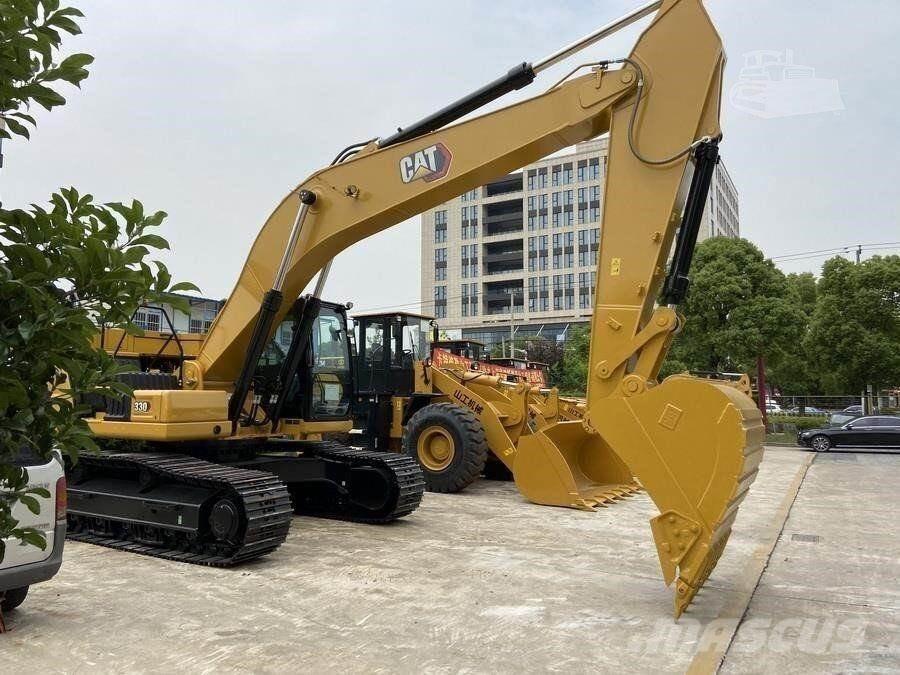 CAT 330GC Lánctalpas kotrók