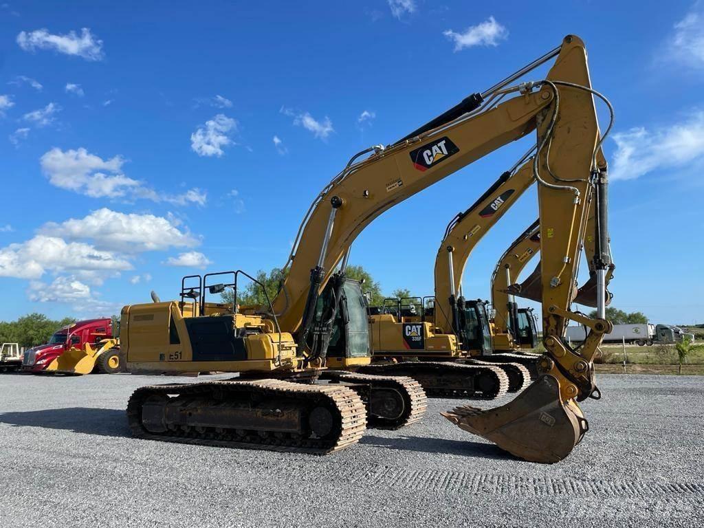 CAT 336 Lánctalpas kotrók