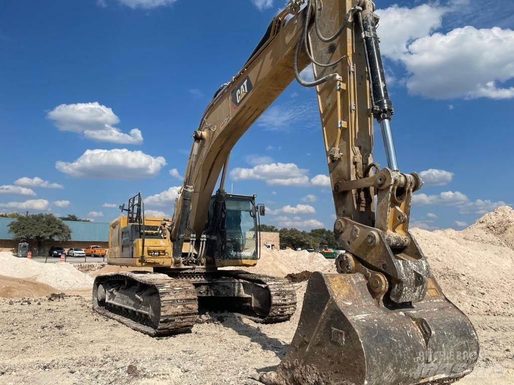 CAT 336 Lánctalpas kotrók