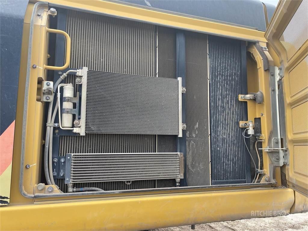 CAT 349FL Lánctalpas kotrók