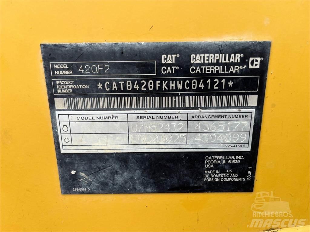 CAT 420F2 Kotrórakodók