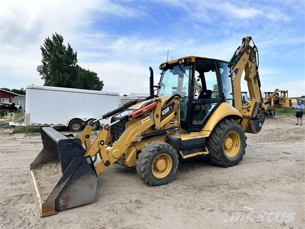 CAT 430F IT Kotrórakodók