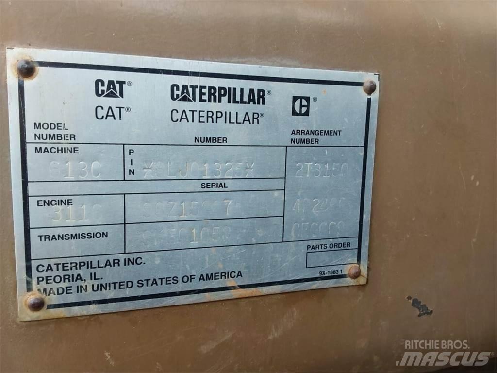 CAT 613C Tartályos pótkocsik
