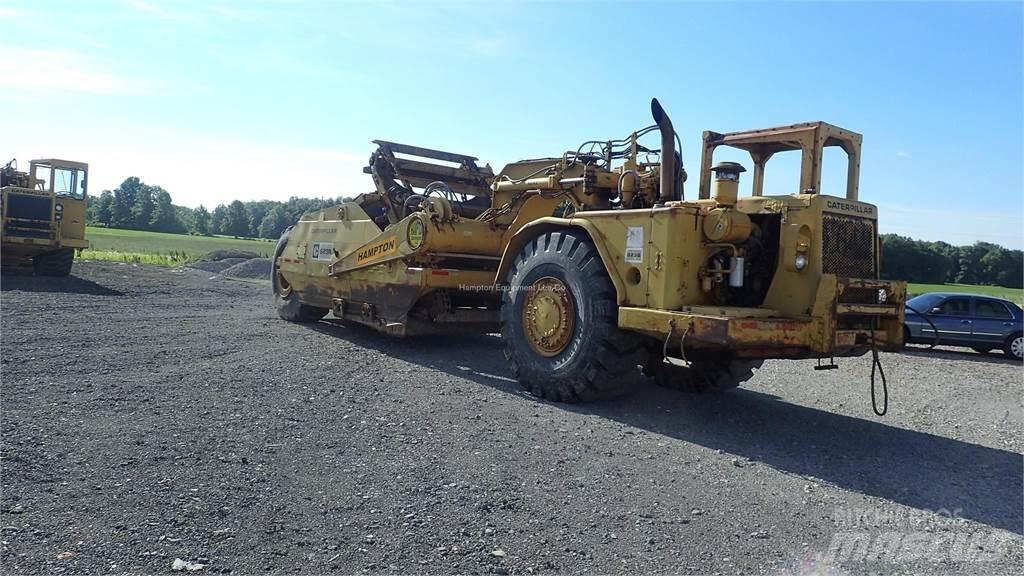 CAT 623B Földnyesők (szkréperek)