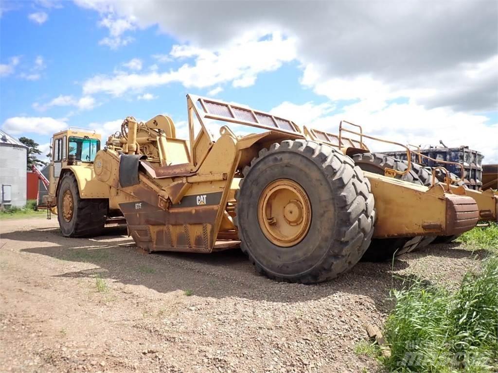 CAT 631E Földnyesők (szkréperek)