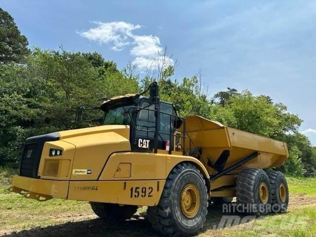 CAT 745 Csuklósdömperek