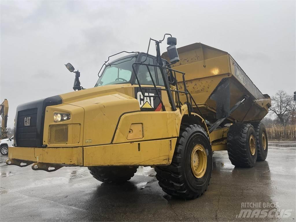 CAT 745C Csuklósdömperek