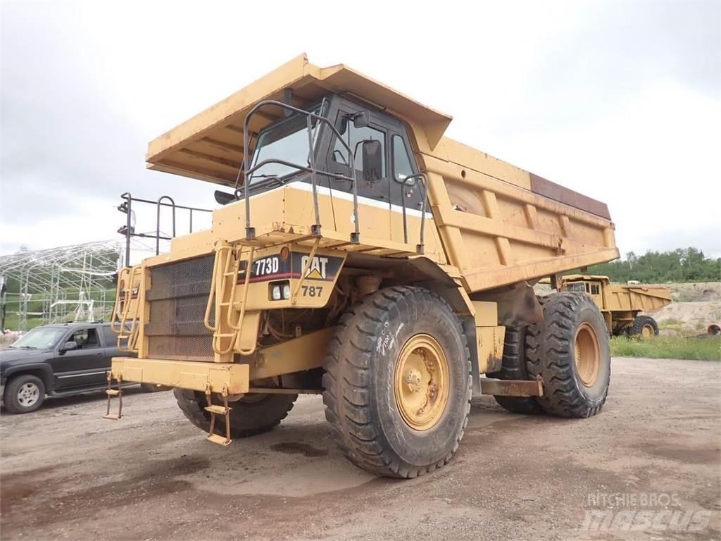 CAT 773D Csuklósdömperek