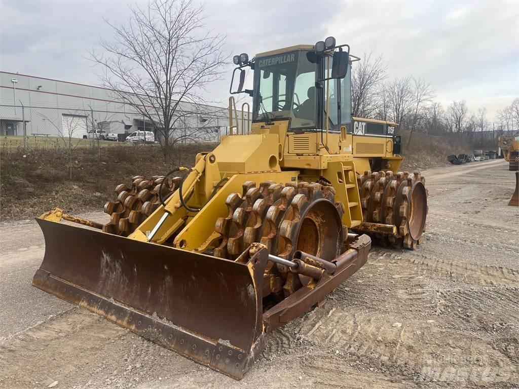 CAT 815F Hulladéktömörítők