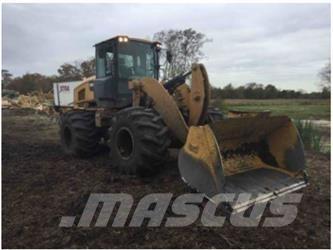 CAT 938M Gumikerekes homlokrakodók