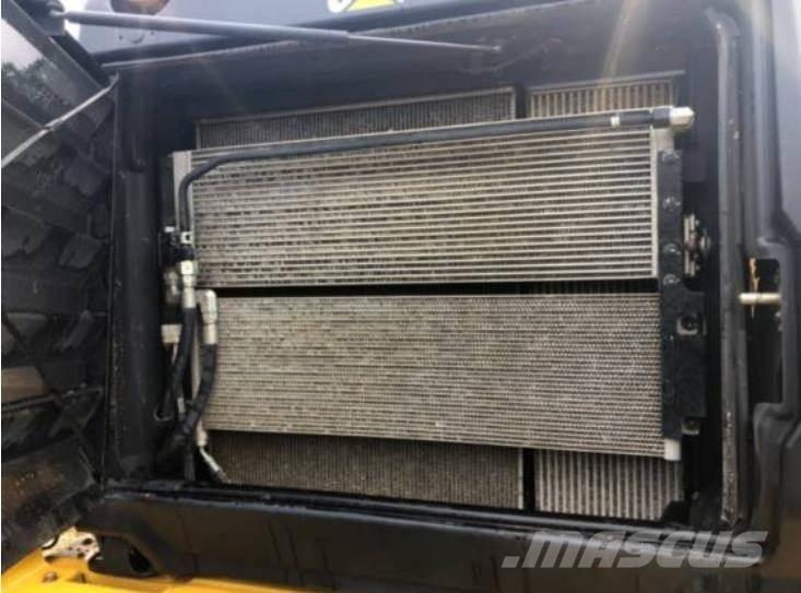 CAT 950M Gumikerekes homlokrakodók