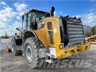 CAT 966M Gumikerekes homlokrakodók