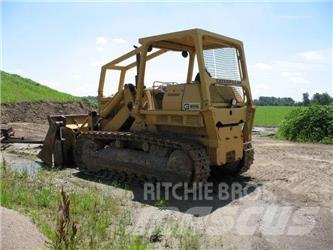 CAT 977L Lánctalpas homlokrakodók