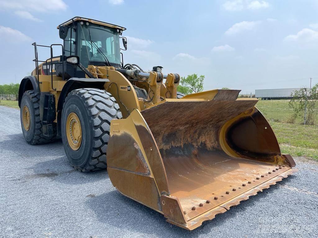 CAT 980M Gumikerekes homlokrakodók