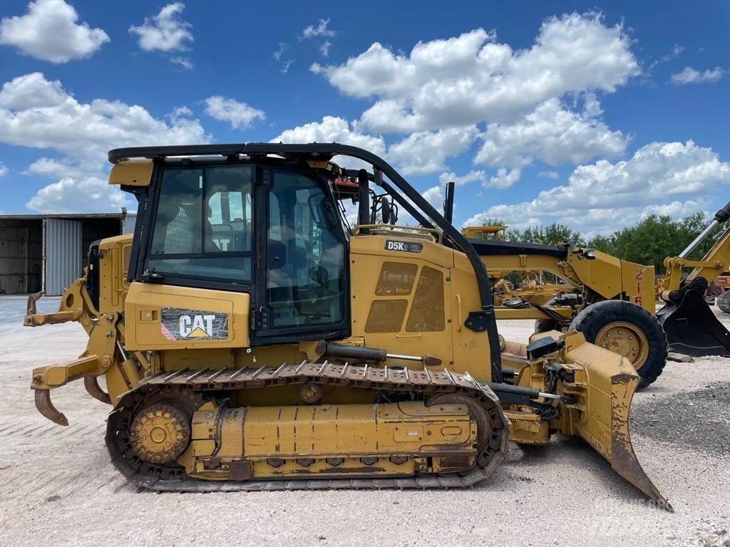 CAT D5K2 XL lánctalpas dózerek