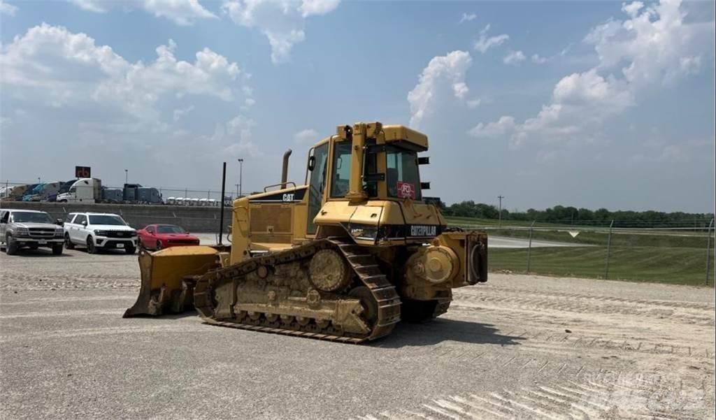 CAT D6N XL lánctalpas dózerek
