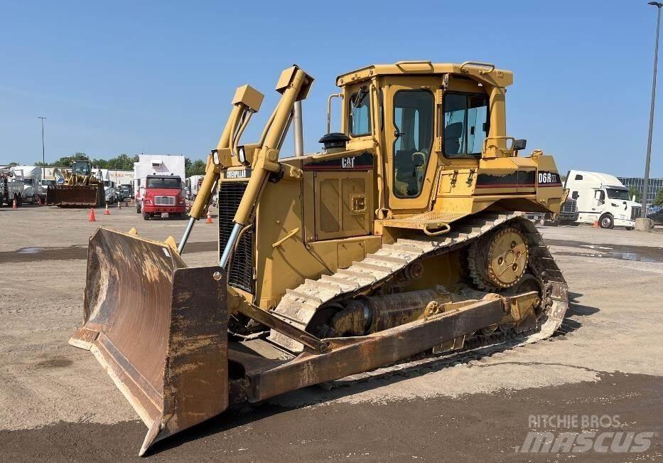 CAT D6R lánctalpas dózerek