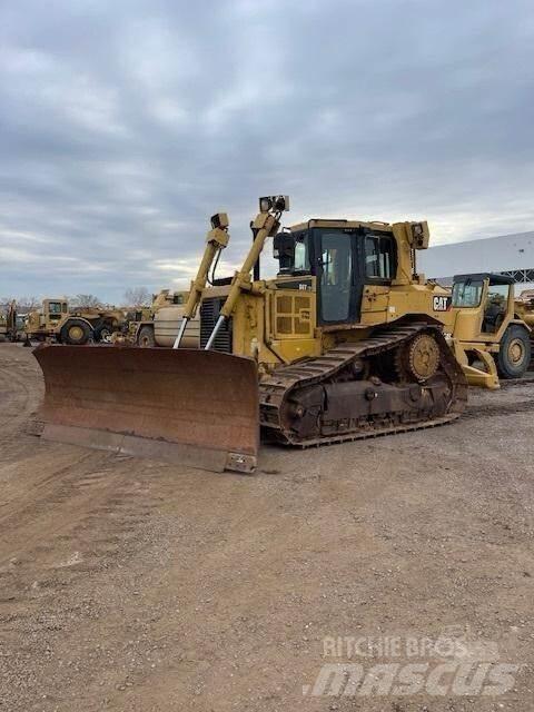 CAT D6T XW lánctalpas dózerek
