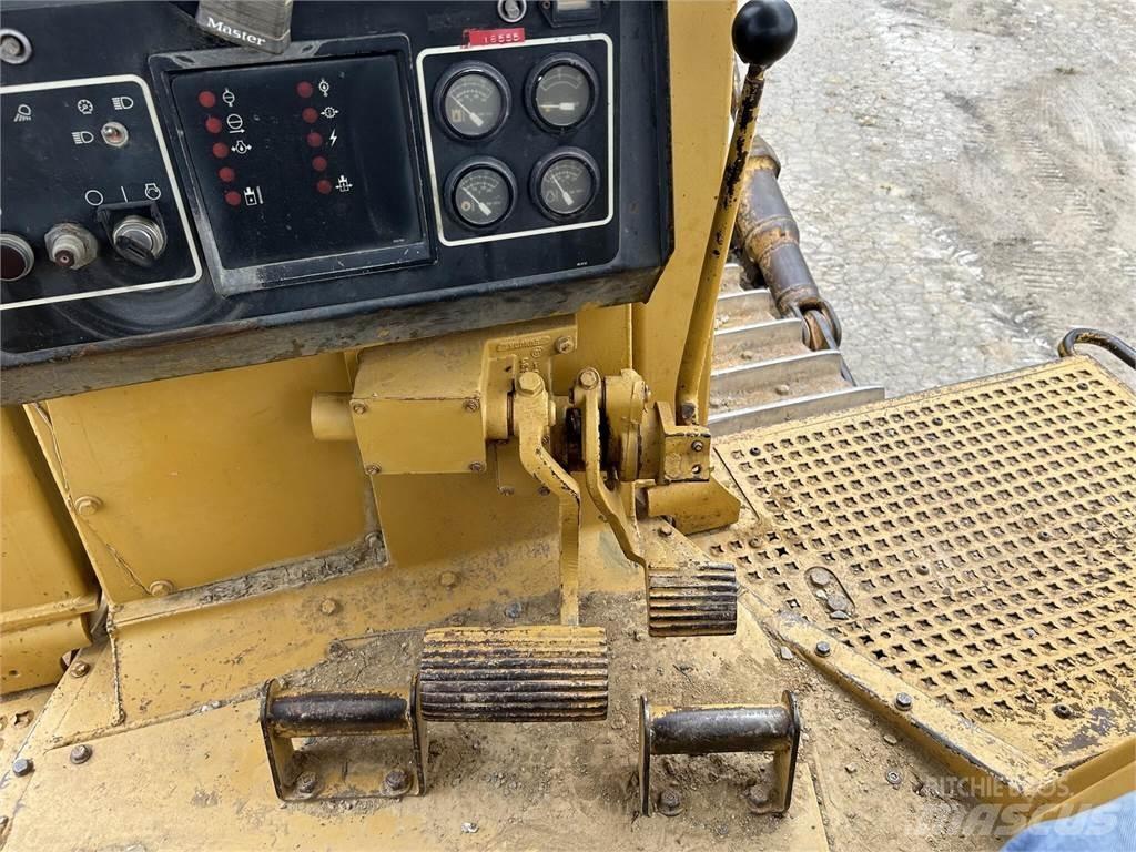 CAT D8N lánctalpas dózerek