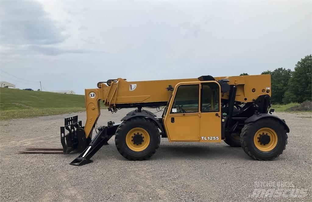 CAT TL1255 Teleszkópos rakodók