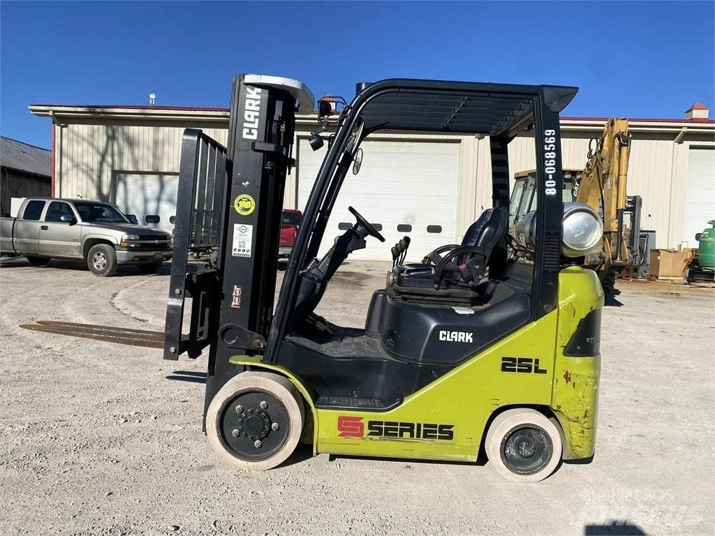 Clark S25CL Targoncák-Egyéb