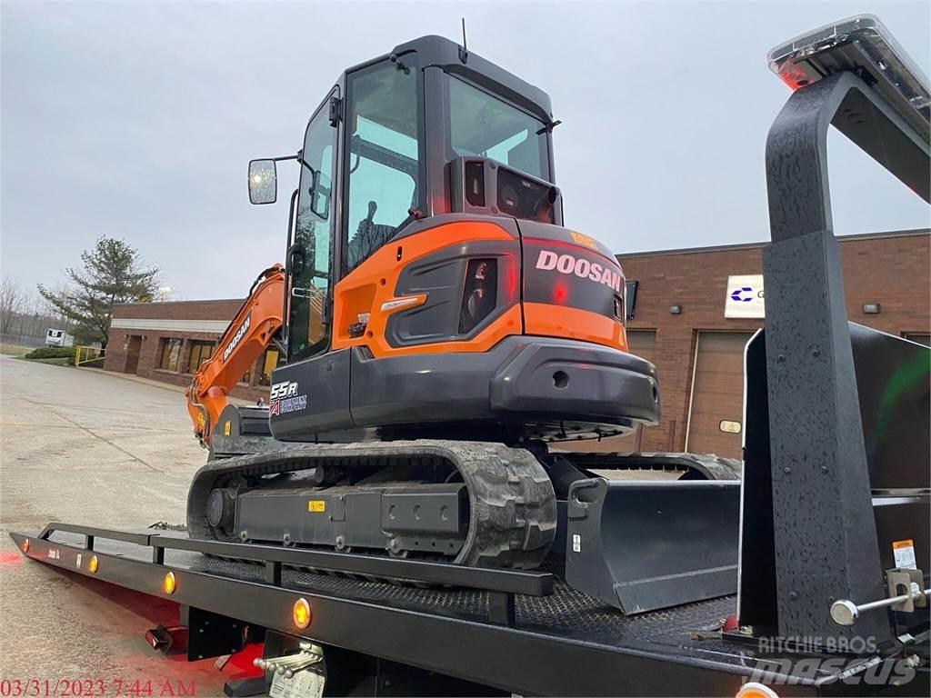 Develon DX55R-7 Mini kotrók < 7t