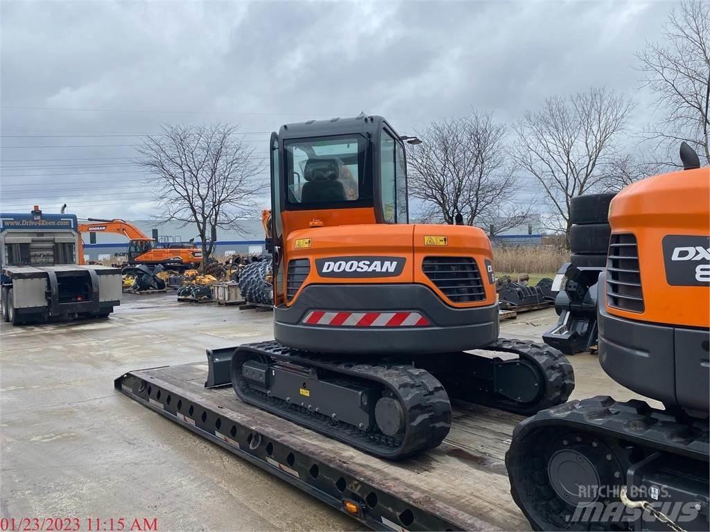 Develon DX62R-3 Lánctalpas kotrók