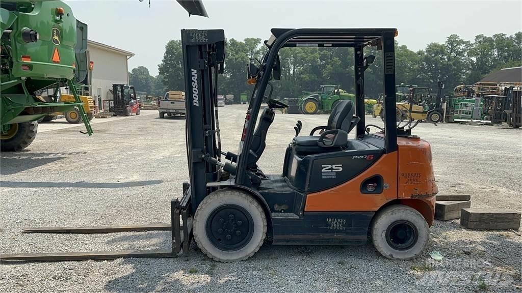 Doosan G25P-5 Targoncák-Egyéb