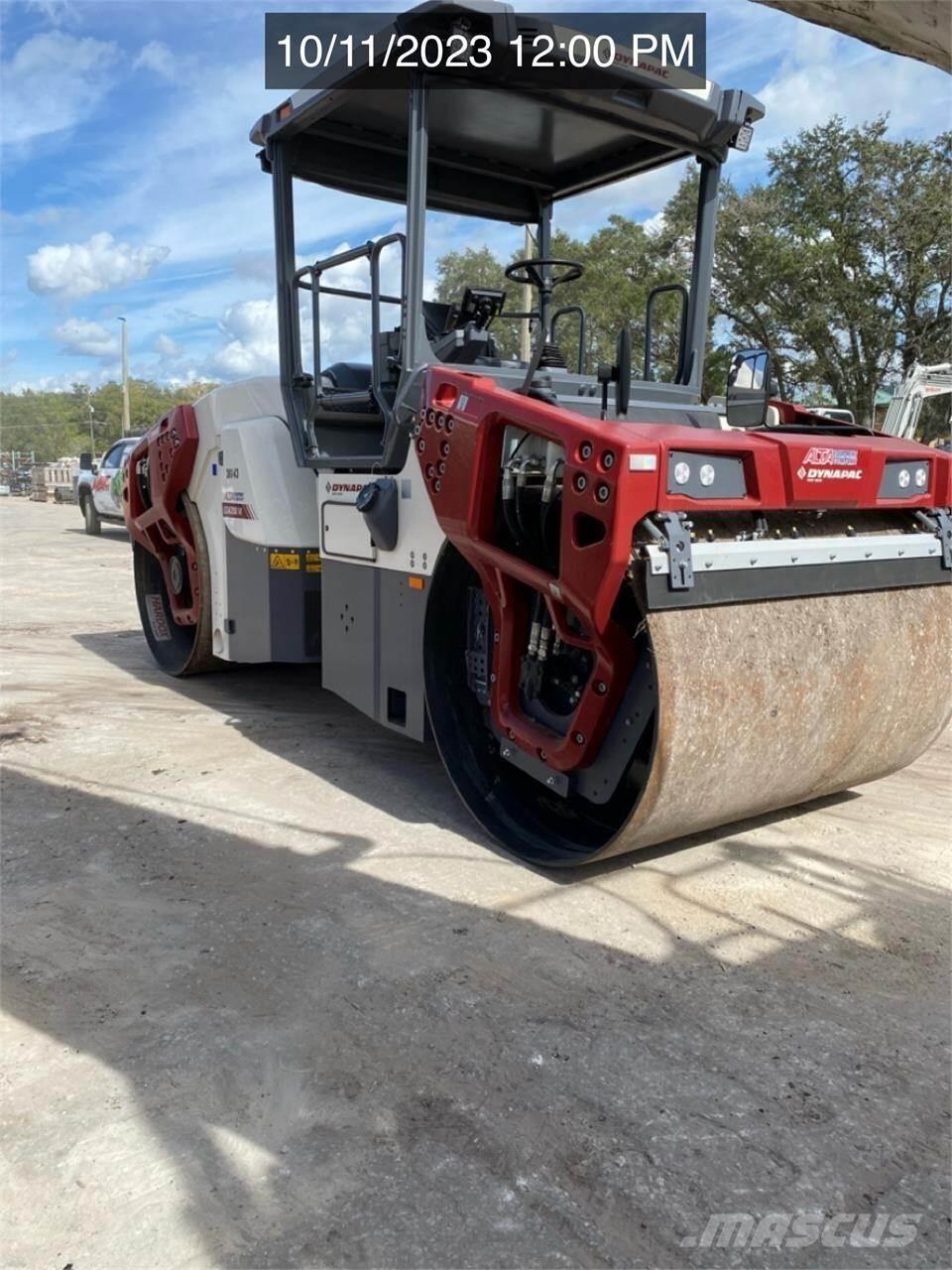 Dynapac CO4200 VI Ikerdobos hengerek