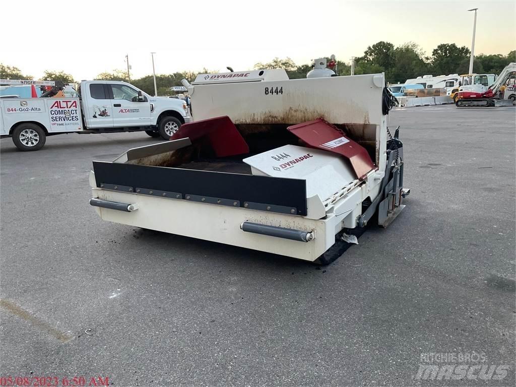 Dynapac FC1300C II Aszfalt terítõ gépek