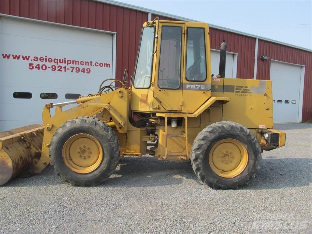 Fiat-Allis FR7B Gumikerekes homlokrakodók