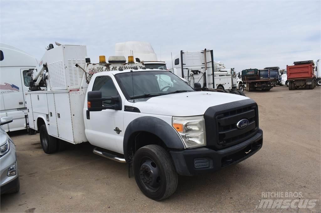 Ford F550 Közúti karbantartó haszongépek